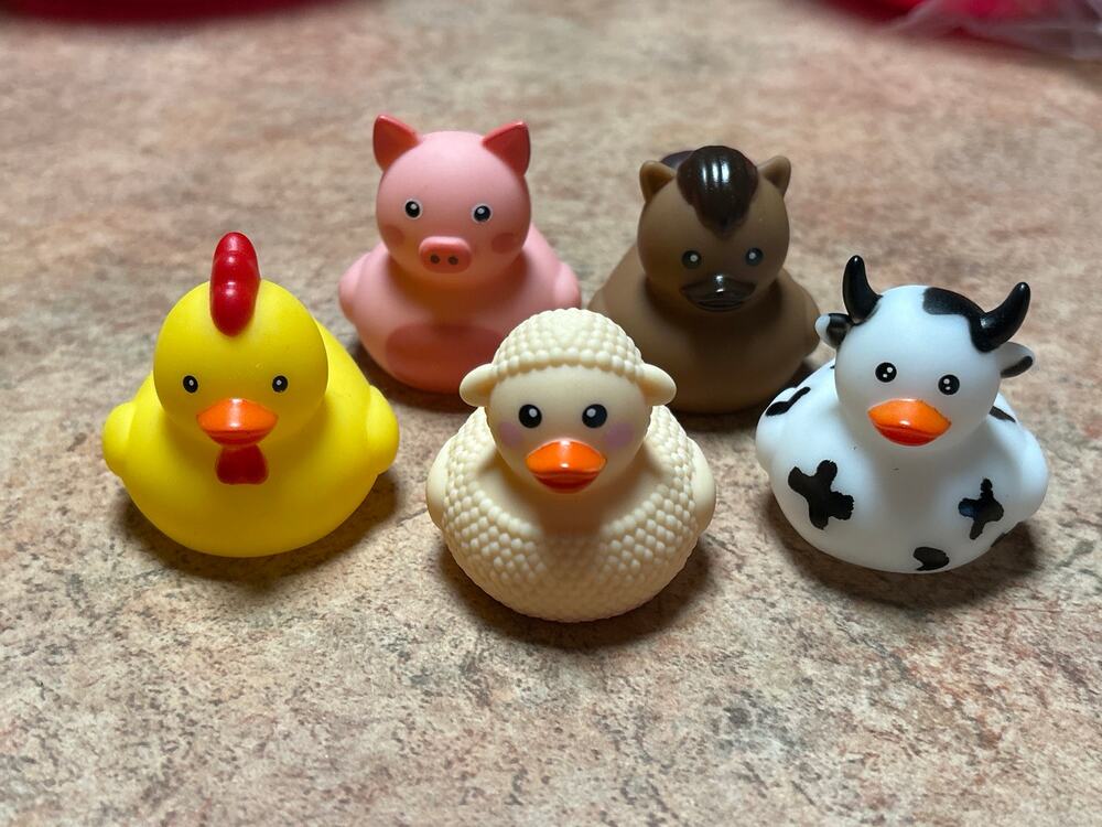 Set of 5 New Barnyard Farm Rubber Duckies Duck 2” Jeep Horse Chicken Pig Cow